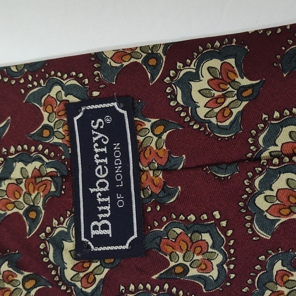 Burberry mens silk tie - Picture 5 of 8